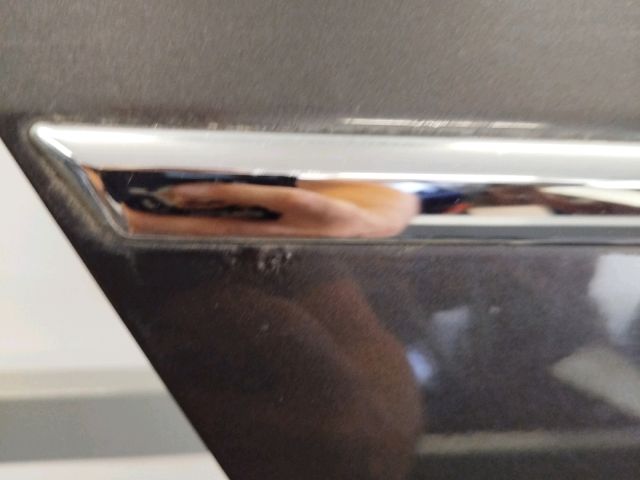 bontott VW PASSAT B6 Jobb hátsó Ajtó (Részeivel)