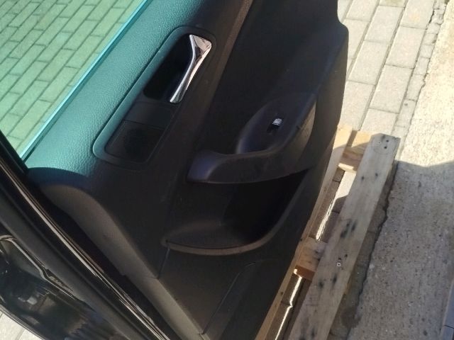 bontott VW PASSAT B6 Jobb hátsó Ajtó (Részeivel)