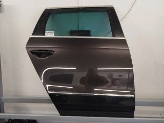 bontott VW PASSAT B6 Jobb hátsó Ajtó (Részeivel)