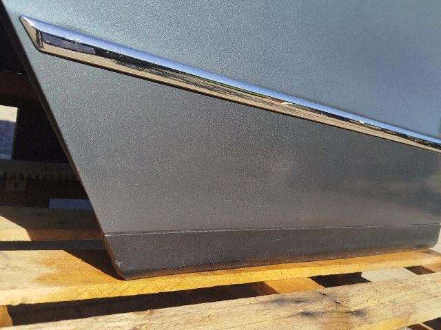 bontott VW PASSAT B6 Jobb hátsó Ajtó (Részeivel)