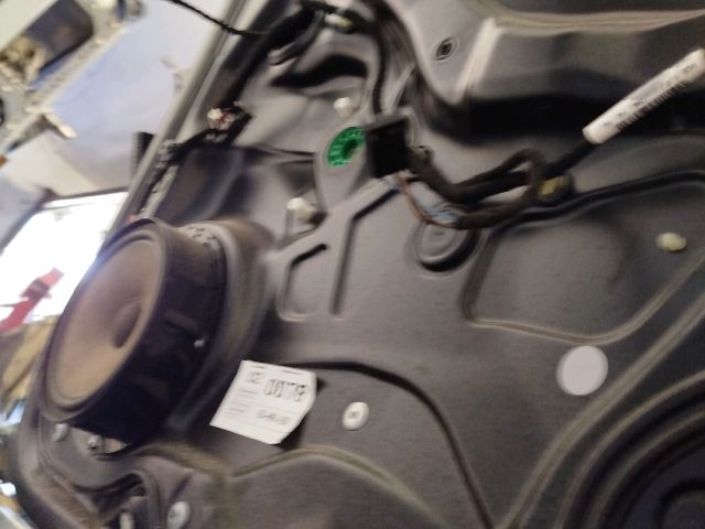 bontott VW PASSAT B6 Jobb hátsó Ajtó (Részeivel)