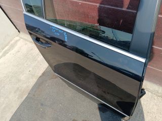 bontott VW PASSAT B6 Jobb hátsó Ajtó (Részeivel)