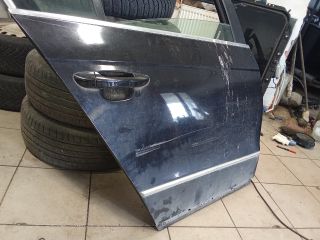 bontott VW PASSAT B6 Jobb hátsó Ajtó (Üres lemez)