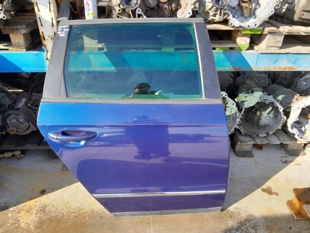 bontott VW PASSAT B6 Jobb hátsó Ajtó (Üres lemez)