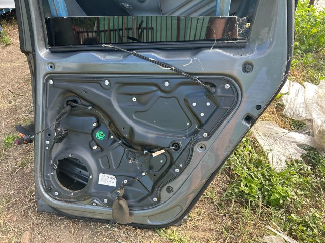 bontott VW PASSAT B6 Jobb hátsó Ajtó (Üres lemez)