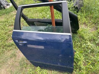 bontott VW PASSAT B6 Jobb hátsó Ajtó (Üres lemez)