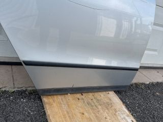 bontott VW PASSAT B6 Jobb hátsó Ajtó (Üres lemez)