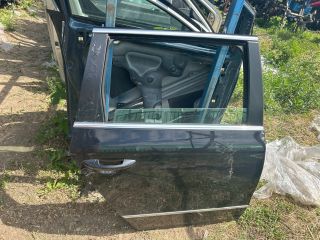 bontott VW PASSAT B6 Jobb hátsó Ajtó (Üres lemez)