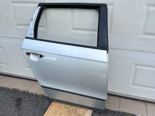 bontott VW PASSAT B6 Jobb hátsó Ajtó (Üres lemez)