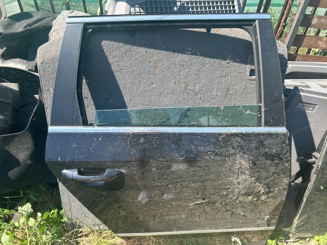 bontott VW PASSAT B6 Jobb hátsó Ajtó (Üres lemez)