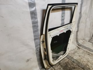 bontott VW PASSAT B6 Jobb hátsó Ajtó (Üres lemez)