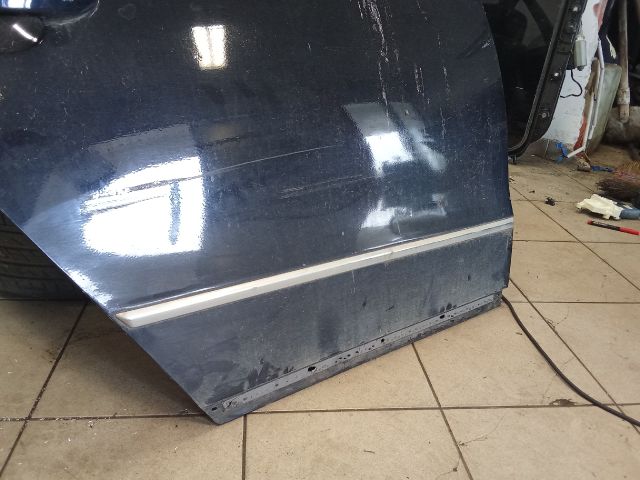 bontott VW PASSAT B6 Jobb hátsó Ajtó (Üres lemez)