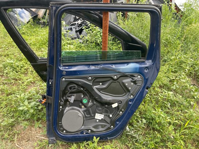 bontott VW PASSAT B6 Jobb hátsó Ajtó (Üres lemez)