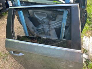 bontott VW PASSAT B6 Jobb hátsó Ajtó (Üres lemez)