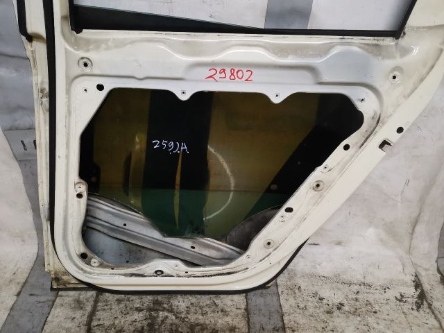 bontott VW PASSAT B6 Jobb hátsó Ajtó (Üres lemez)