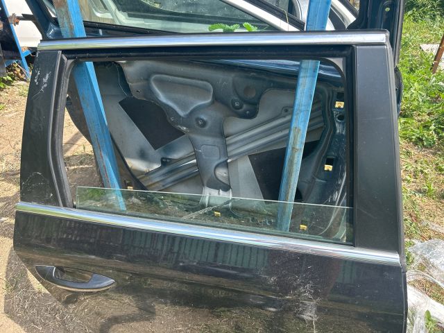 bontott VW PASSAT B6 Jobb hátsó Ajtó (Üres lemez)