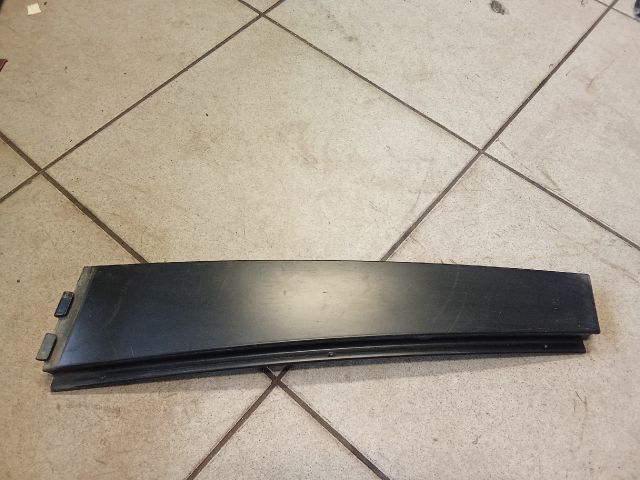 bontott VW PASSAT B6 Jobb hátsó Ajtókeret Burkolat