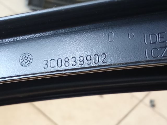 bontott VW PASSAT B6 Jobb hátsó Ajtókeret Burkolat