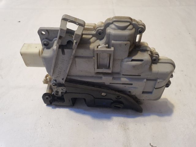 bontott VW PASSAT B6 Jobb hátsó Ajtózár