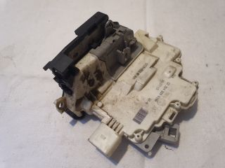 bontott VW PASSAT B6 Jobb hátsó Ajtózár