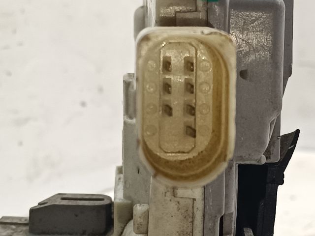 bontott VW PASSAT B6 Jobb hátsó Ajtózár