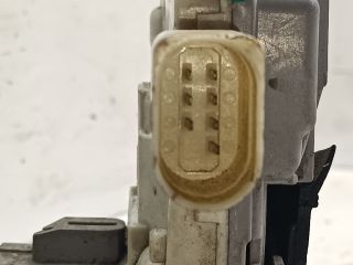 bontott VW PASSAT B6 Jobb hátsó Ajtózár