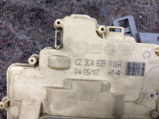 bontott VW PASSAT B6 Jobb hátsó Ajtózár