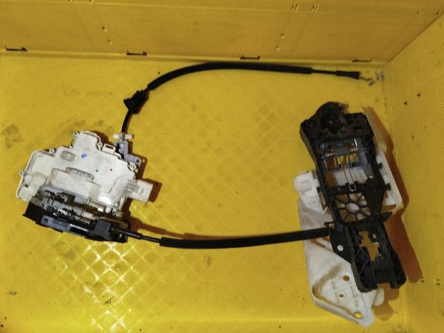 bontott VW PASSAT B6 Jobb hátsó Ajtózár