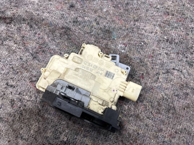 bontott VW PASSAT B6 Jobb hátsó Ajtózár