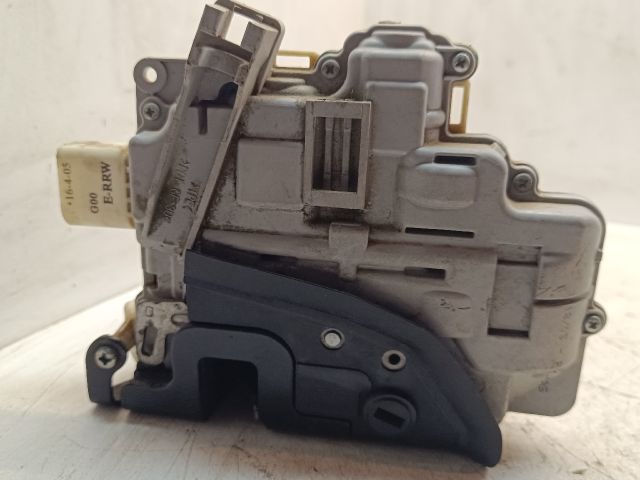 bontott VW PASSAT B6 Jobb hátsó Ajtózár