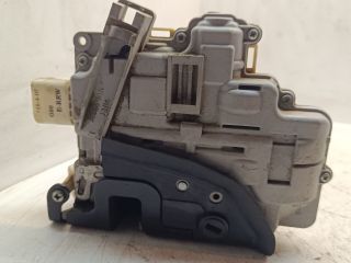 bontott VW PASSAT B6 Jobb hátsó Ajtózár