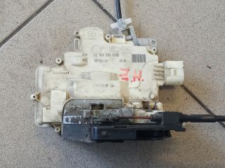 bontott VW PASSAT B6 Jobb hátsó Ajtózár