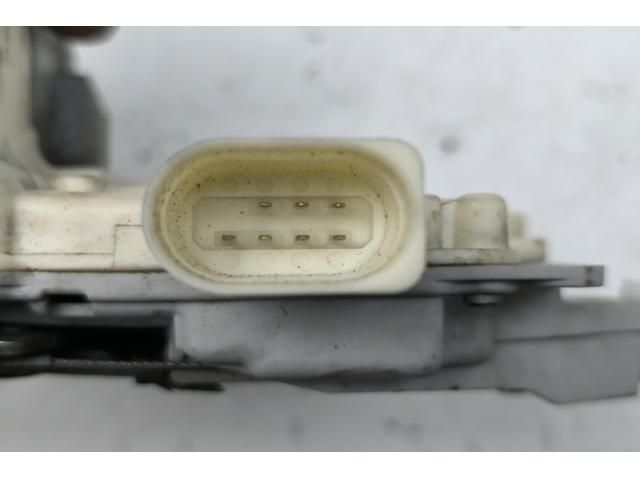 bontott VW PASSAT B6 Jobb hátsó Ajtózár