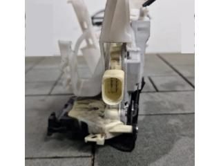 bontott VW PASSAT B6 Jobb hátsó Ajtózár