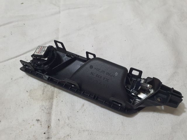 bontott VW PASSAT B6 Jobb hátsó Belső Kilincs