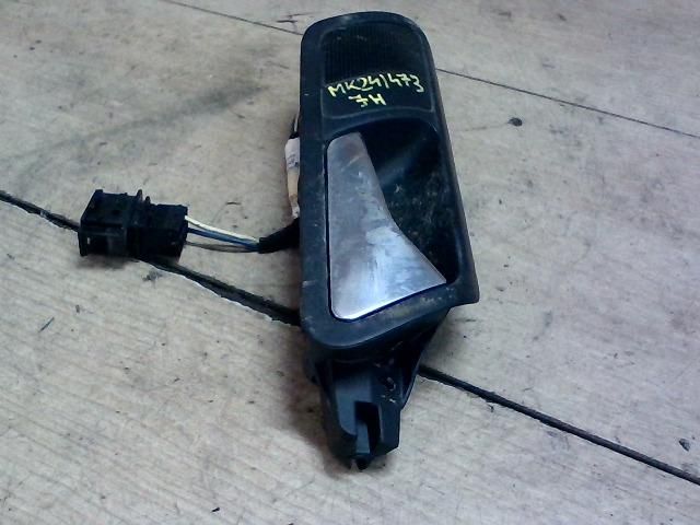 bontott VW PASSAT B6 Jobb hátsó Belső Kilincs