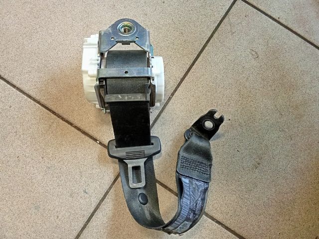 bontott VW PASSAT B6 Jobb hátsó Biztonsági Öv