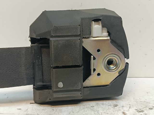 bontott VW PASSAT B6 Jobb hátsó Biztonsági Öv