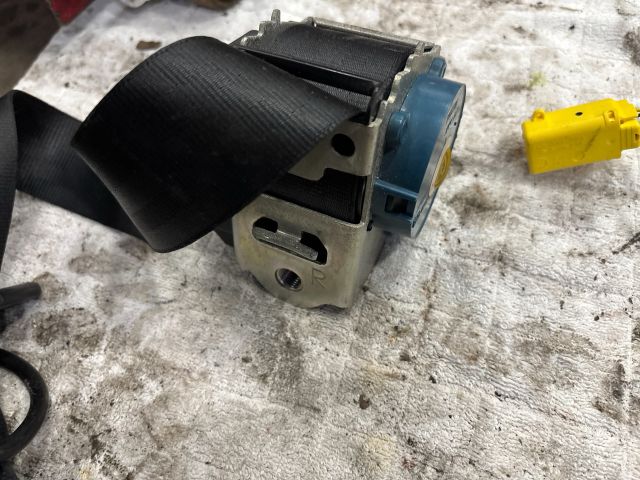 bontott VW PASSAT B6 Jobb hátsó Biztonsági Öv