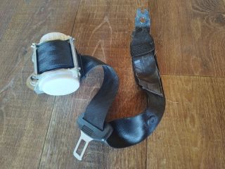 bontott VW PASSAT B6 Jobb hátsó Biztonsági Öv