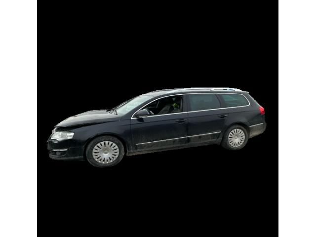 bontott VW PASSAT B6 Jobb hátsó Csomagtér Burkolat (Műanyag)