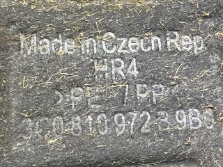 bontott VW PASSAT B6 Jobb hátsó Dobbetét (Kerékjárati, Műanyag)