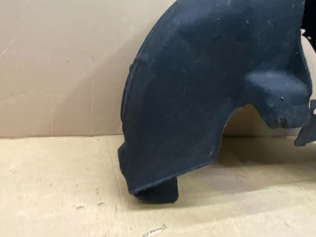 bontott VW PASSAT B6 Jobb hátsó Dobbetét (Kerékjárati, Műanyag)