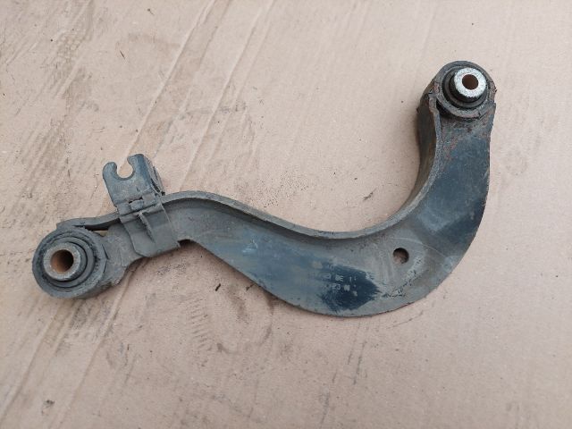 bontott VW PASSAT B6 Jobb hátsó Felső Lengőkar