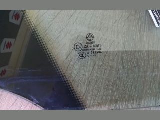 bontott VW PASSAT B6 Jobb hátsó Fixüveg (Ajtóban)