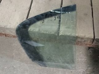 bontott VW PASSAT B6 Jobb hátsó Fixüveg (Ajtóban)