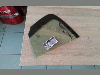 bontott VW PASSAT B6 Jobb hátsó Fixüveg (Ajtóban)