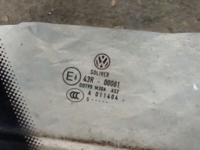 bontott VW PASSAT B6 Jobb hátsó Fixüveg (Ajtóban)