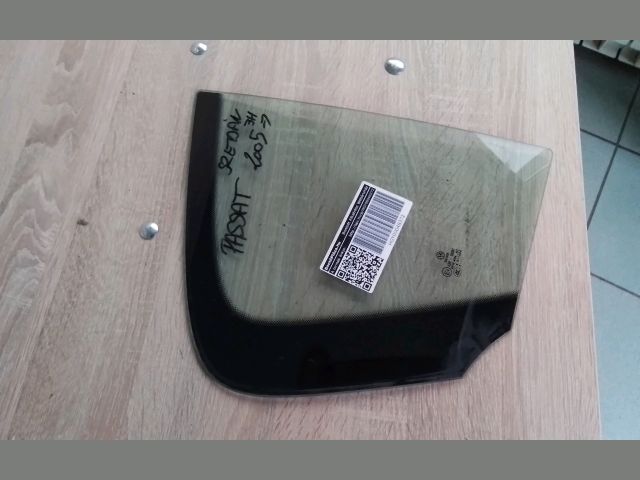 bontott VW PASSAT B6 Jobb hátsó Fixüveg (Ajtóban)