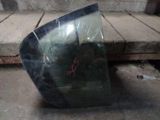 bontott VW PASSAT B6 Jobb hátsó Fixüveg (Ajtóban)